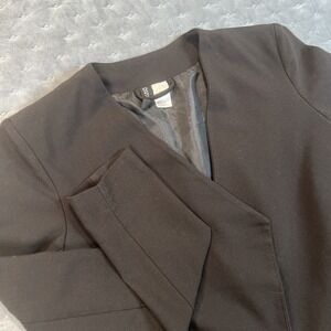 Divided by H&M‎ Black Open Tux  Blazer Size 4 With Zipper Pockets